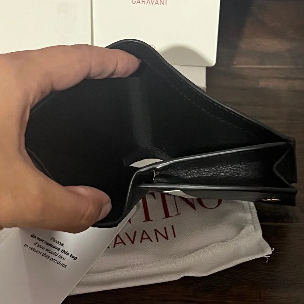 Valentino Garavani
Black Wallet Vlogo The Bold Edition - Picture 6 of 7